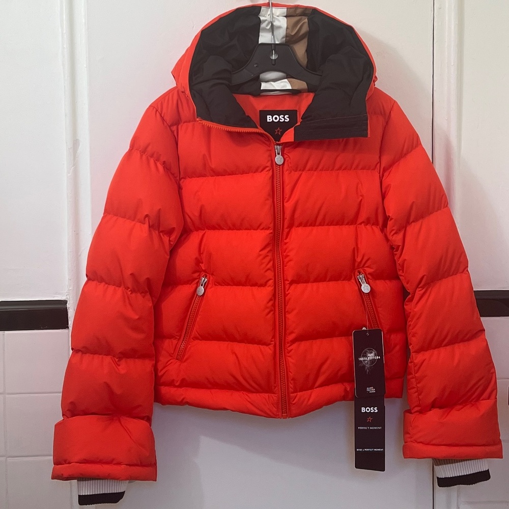 NWT BOSS X PERFECT MOMENT HOODED JACKET
